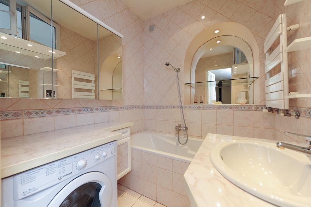 Appartement Minuetto Five Stars Holiday House Niza Exterior foto