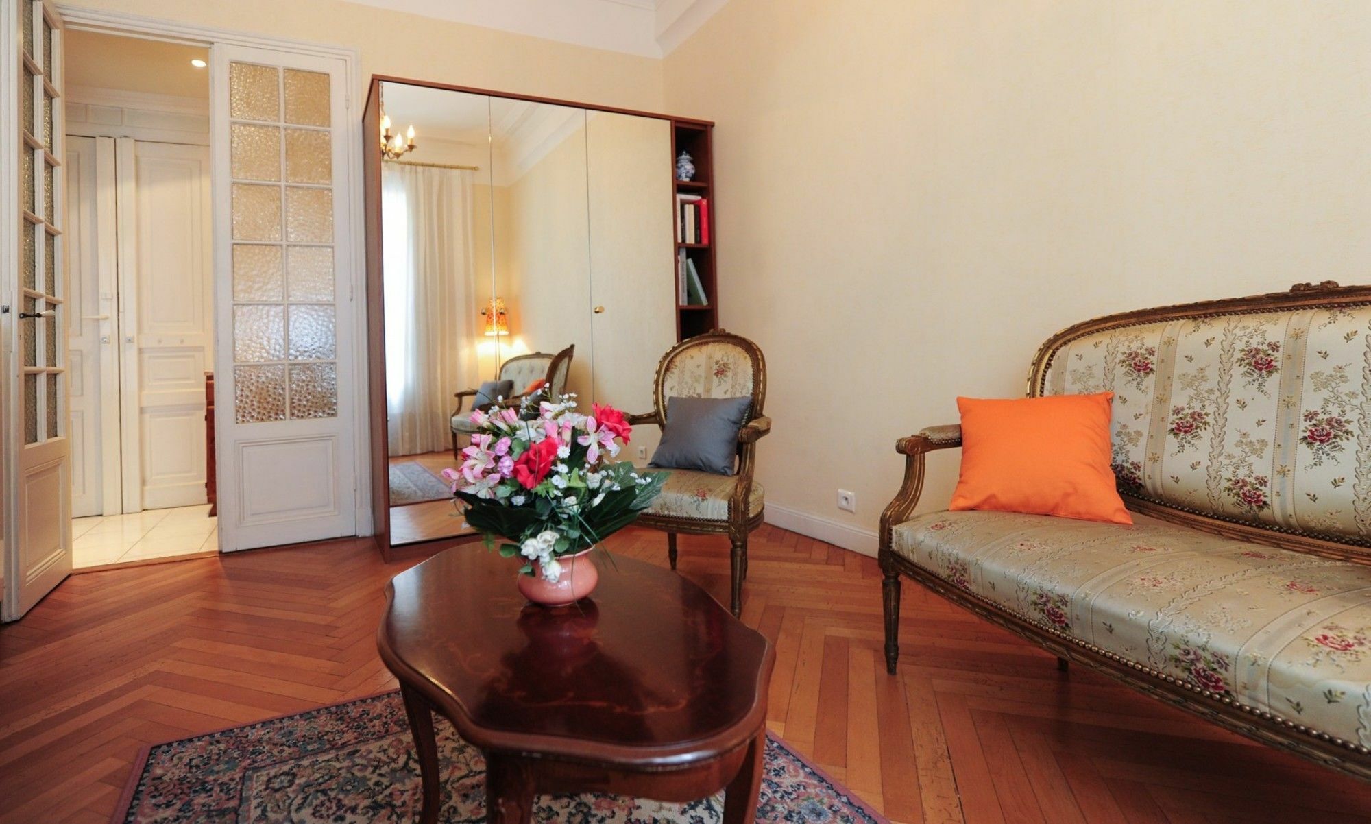 Appartement Minuetto Five Stars Holiday House Niza Exterior foto